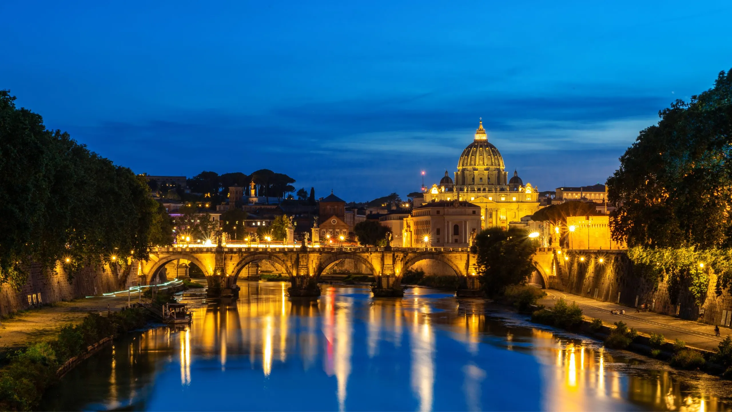Roma-Foto-Panoramica-Lungotevere-Notturna-orizzontale